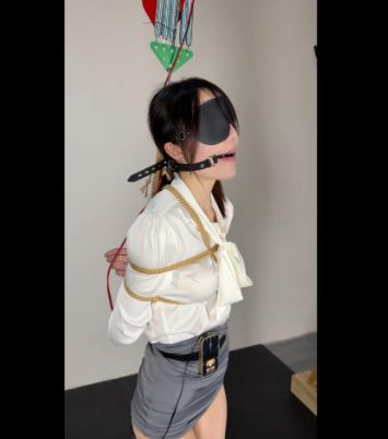 【YM】客户定拍《限位电击罚站》