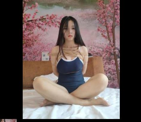 冷艳美人浴缸房绳艺驷马捆绑调教