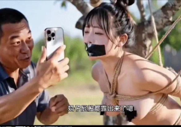 户外乡村捆绑调教真实记录：女孩从内衣状态开始被严密堵嘴捆绑，经历长时间树上羞辱、陌生女性胸部玩弄、多角度拍照取证，最后被女主人用摩托车载着全裸身体穿梭乡间道路，极致羞耻暴露play