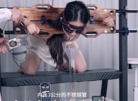 堵嘴试验